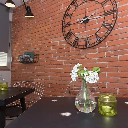 비앤비 바이브 스플리트